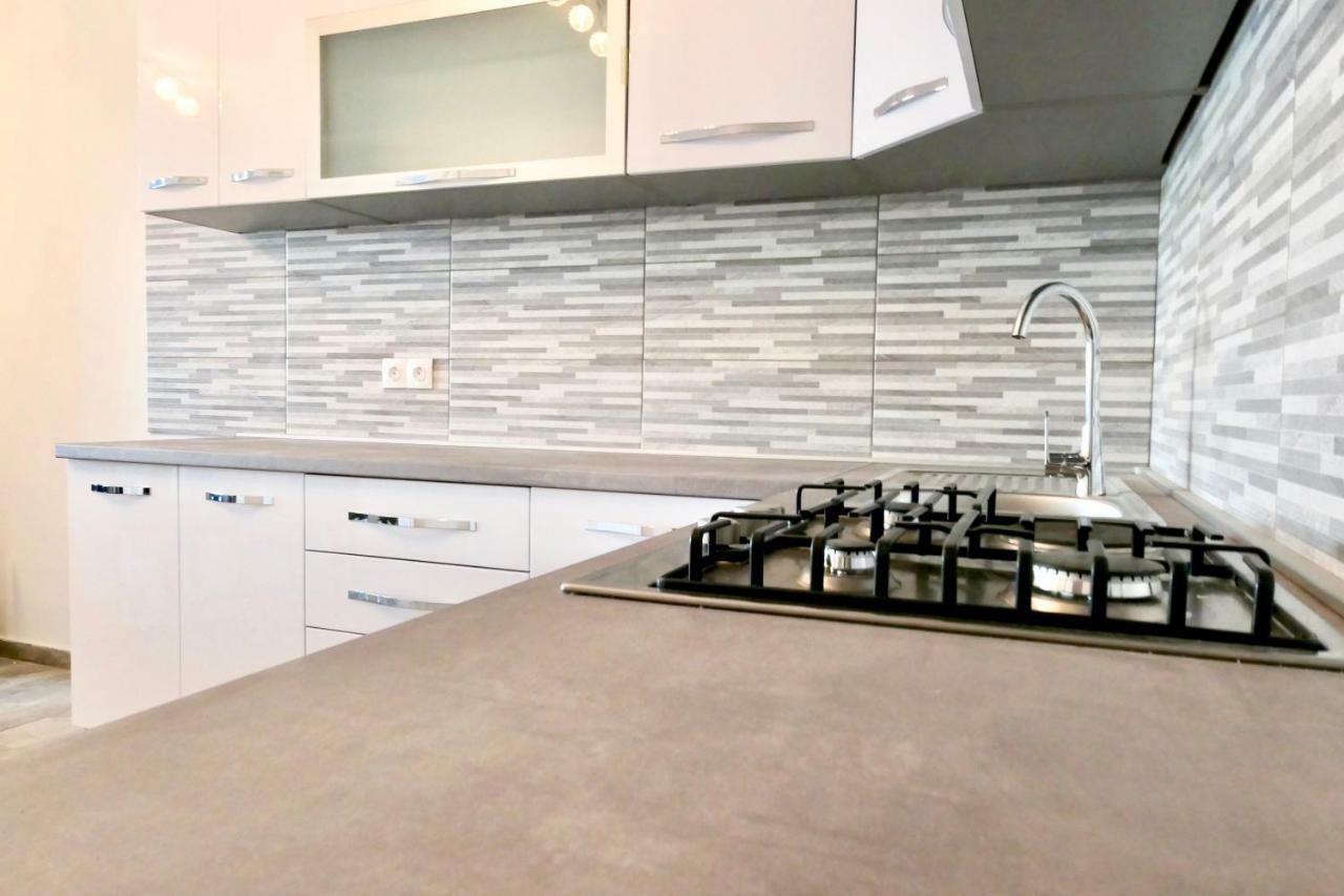 Antonia Apartments Zavalatica Εξωτερικό φωτογραφία