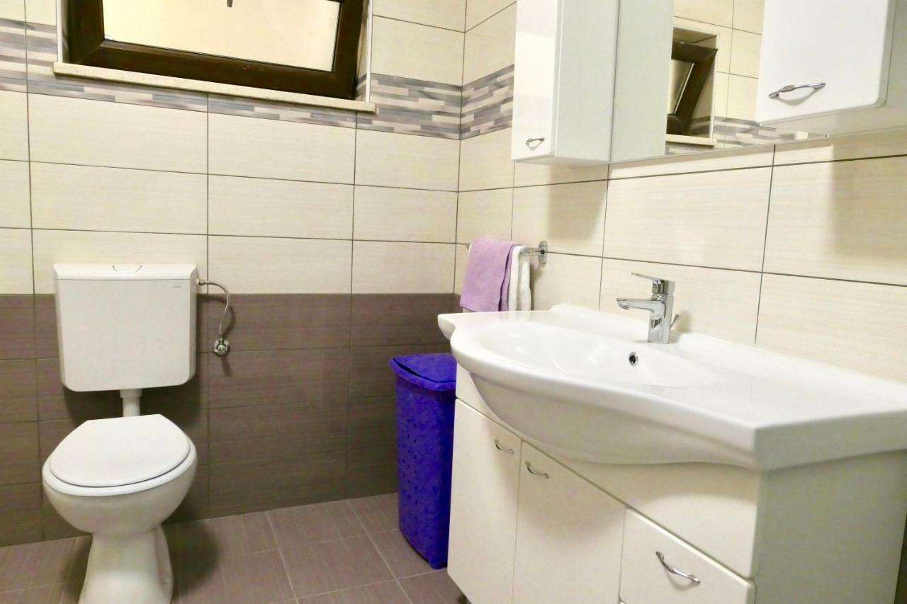 Antonia Apartments Zavalatica Εξωτερικό φωτογραφία